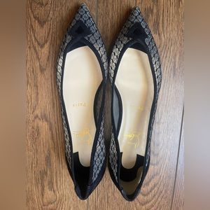 Christian Louboutin Pointed Toe Black Flats size 38 (8)